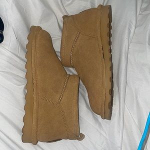bear paw boots, hardly ever worn